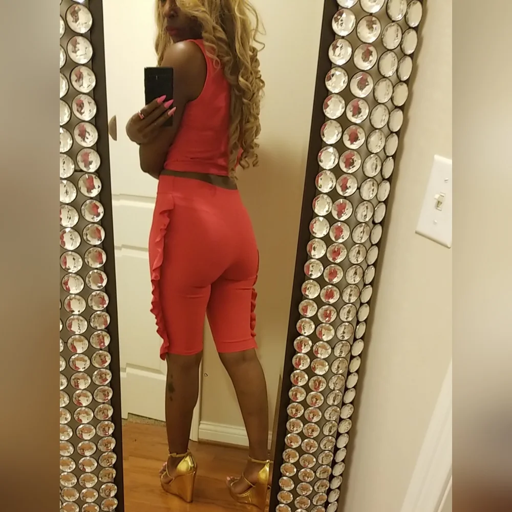 NWT Red Ruffle Bermuda Set - Picture 4 of 4